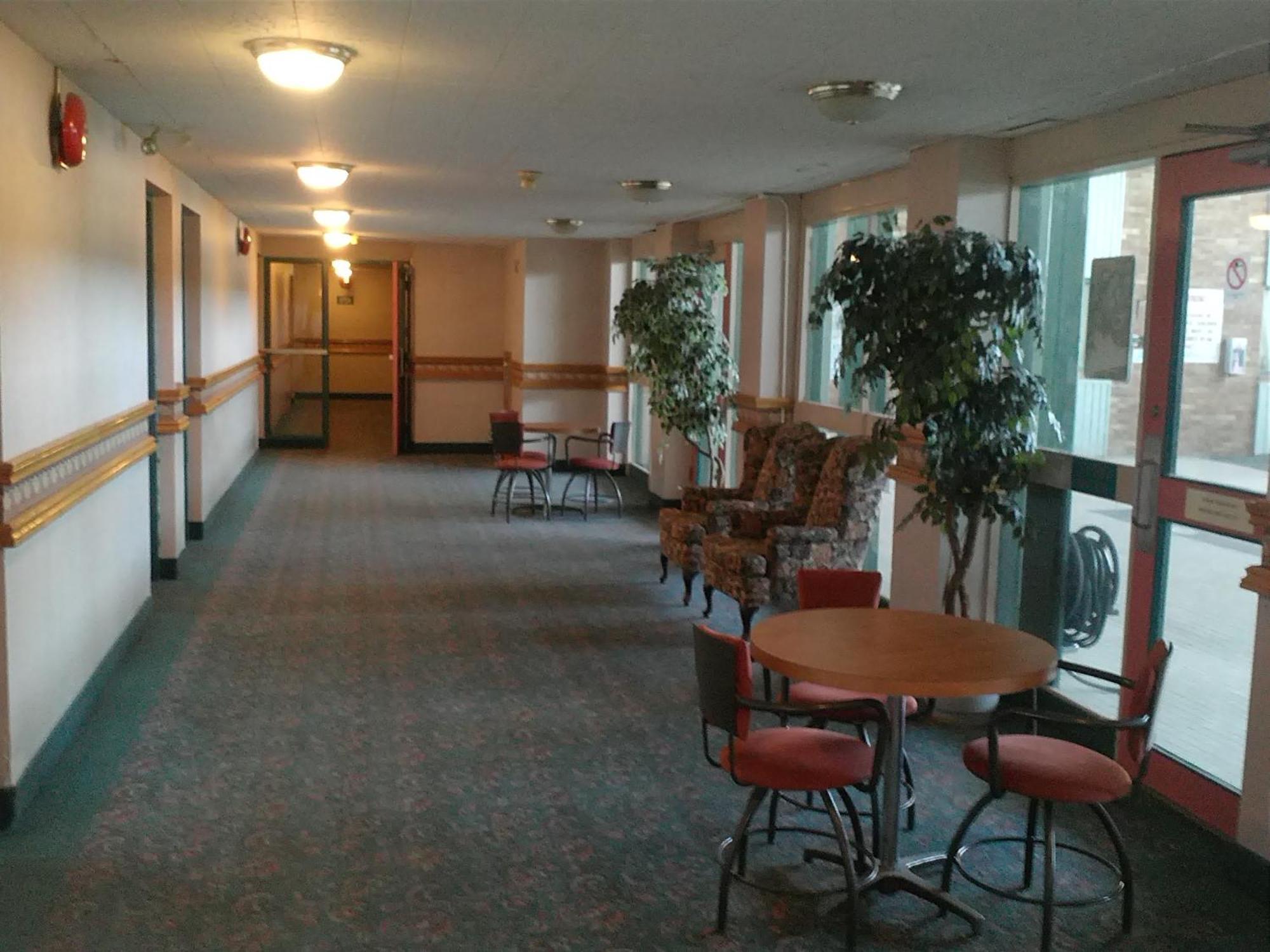 Empire Inn Брандън Екстериор снимка