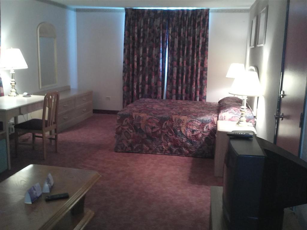 Empire Inn Брандън Екстериор снимка