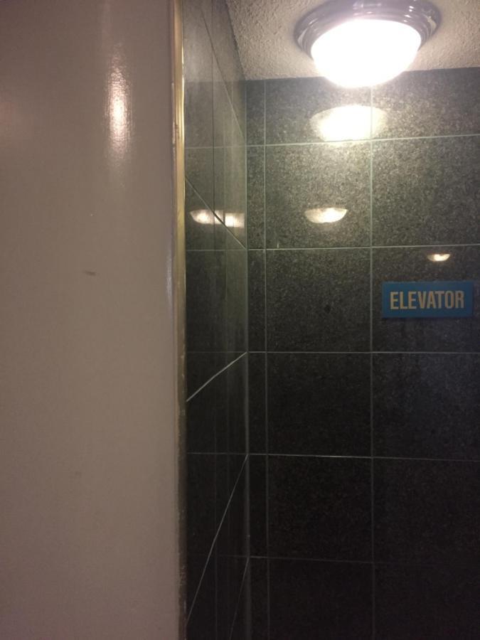 Empire Inn Брандън Екстериор снимка